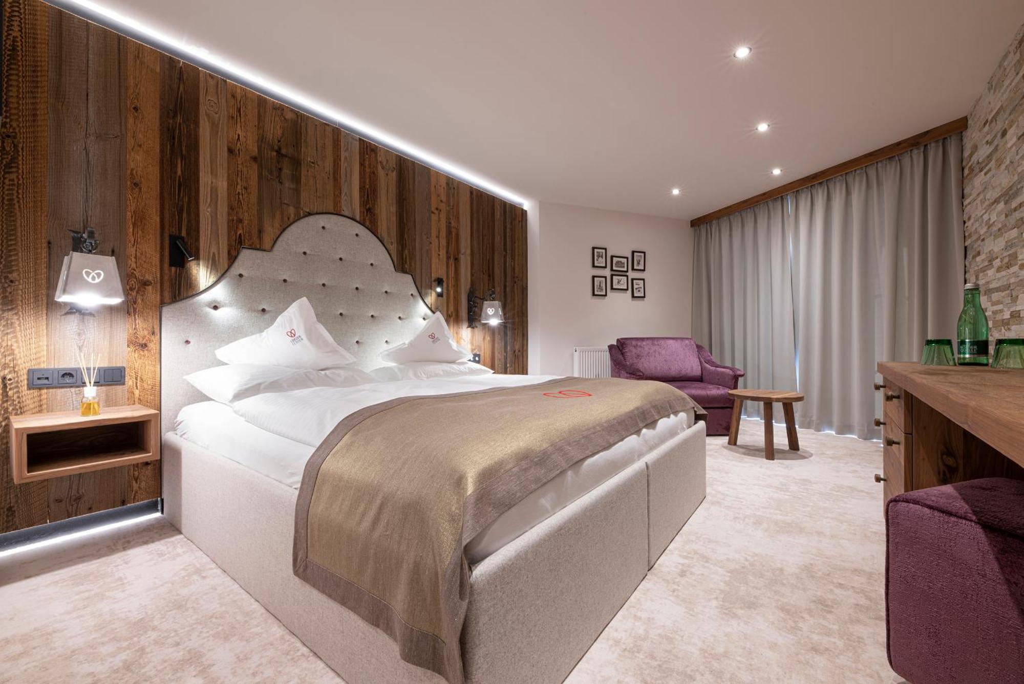 Superior Hotel Edelweiss 上陶恩 外观 照片
